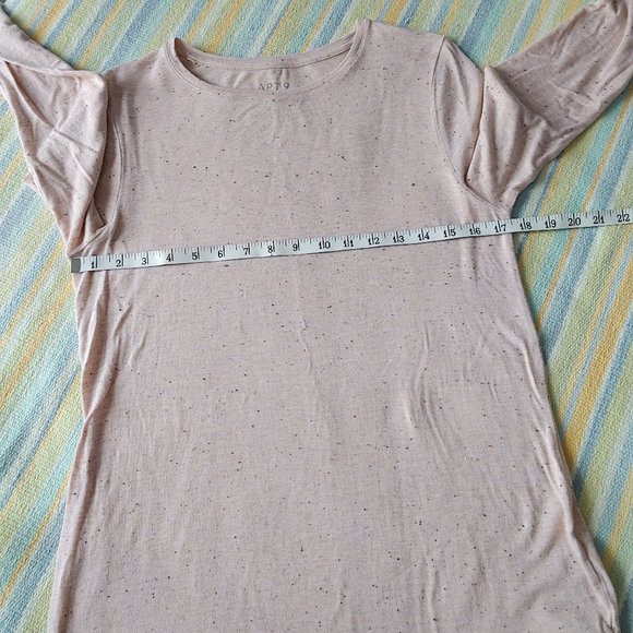 🛍️ BUNDLE ONLY | Apt 9 blush metallic sparkle top Small - Picture 8 of 14